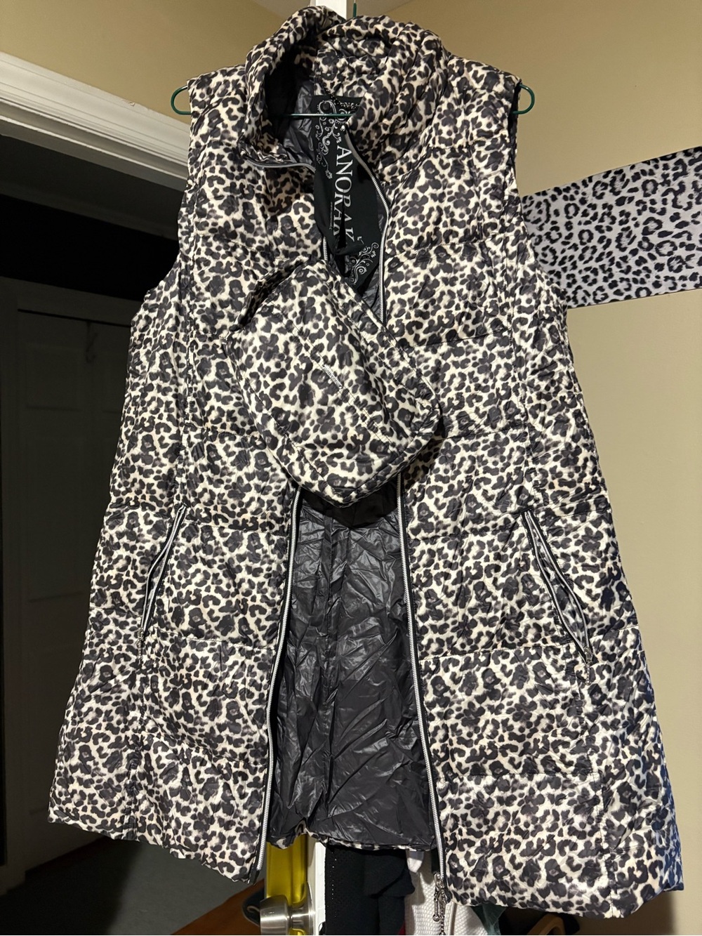 ANORAK Leopard Print Puffer Vest with Matching Crossbody - with back pocket
